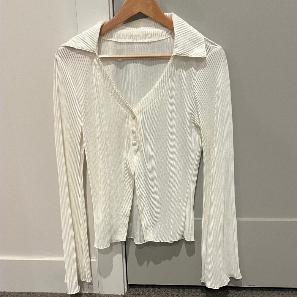 LYANER Women's Deep V Neck Button Front Bell Long Sleeve Blouse Shirt Top